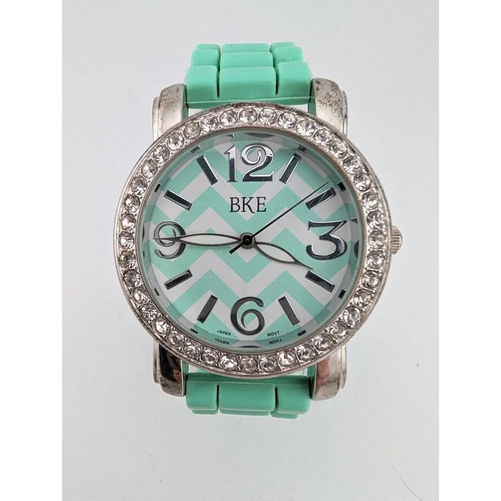 BKE Watch Women‎ 42mm Silver Case Crystal Bezel Silicone Band- New Battery